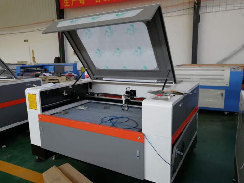 Cnc Laser Kesim Makinası